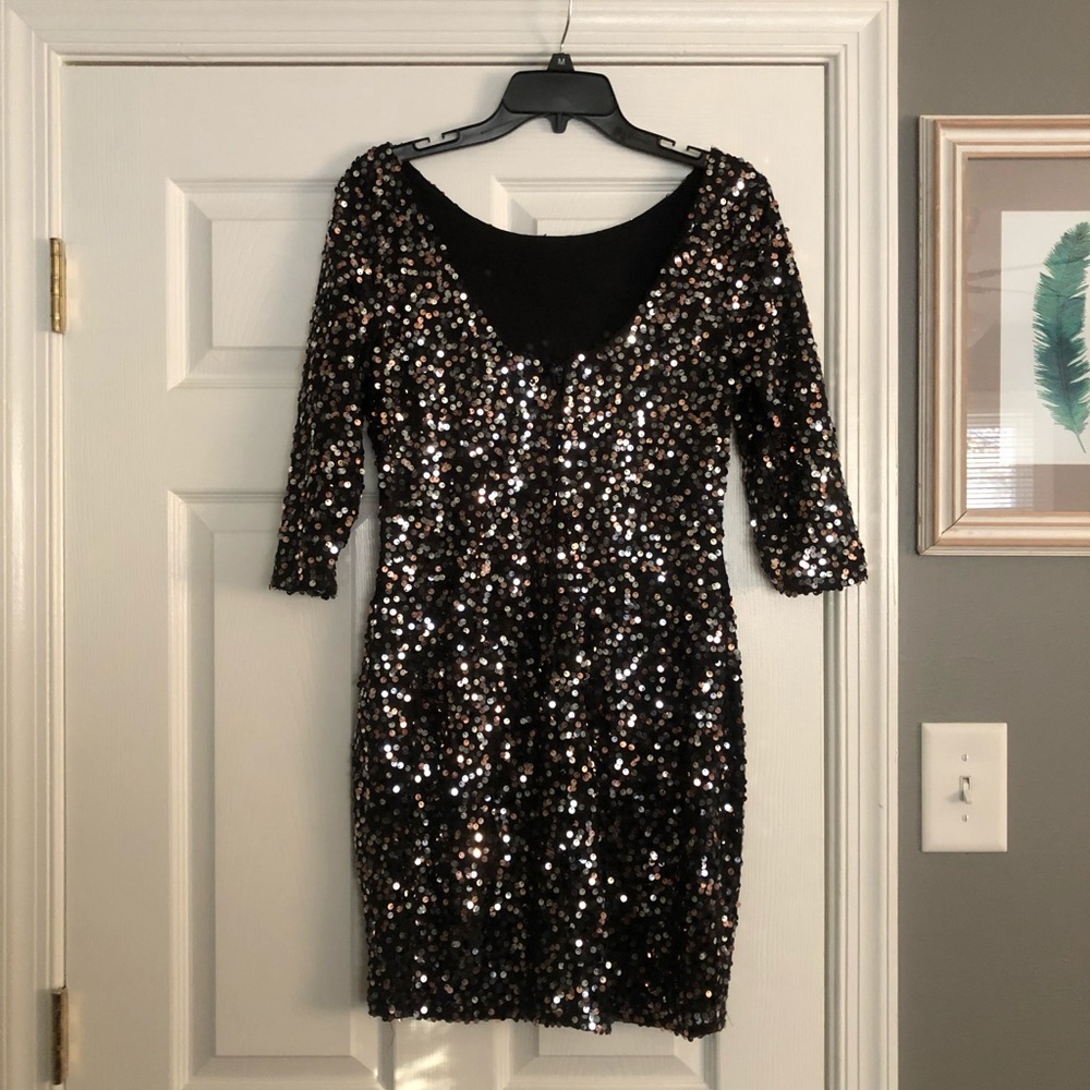 Sequin Cocktail Dress - Picture 2 of 3
